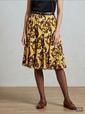 Rafael Essential Full Midi Skirt Size XL Crinkle Fabric Fit Flared Floral summer
